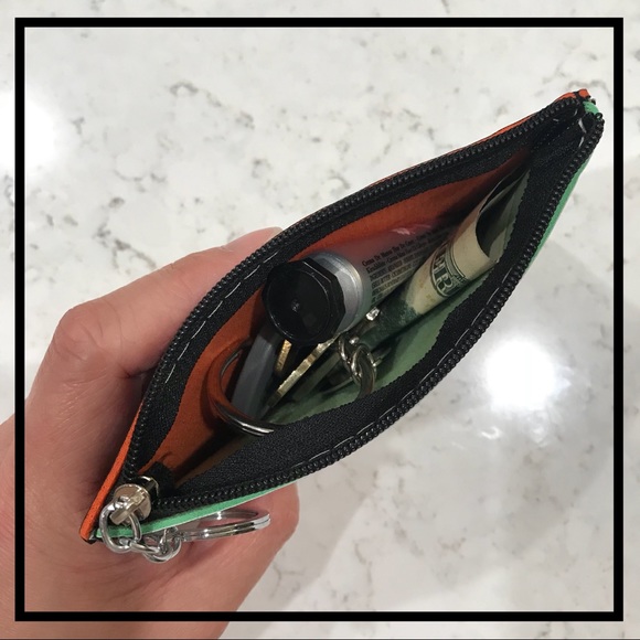 🎼 LAST ONE!! Mix cassette tape coin purse - Picture 7 of 8